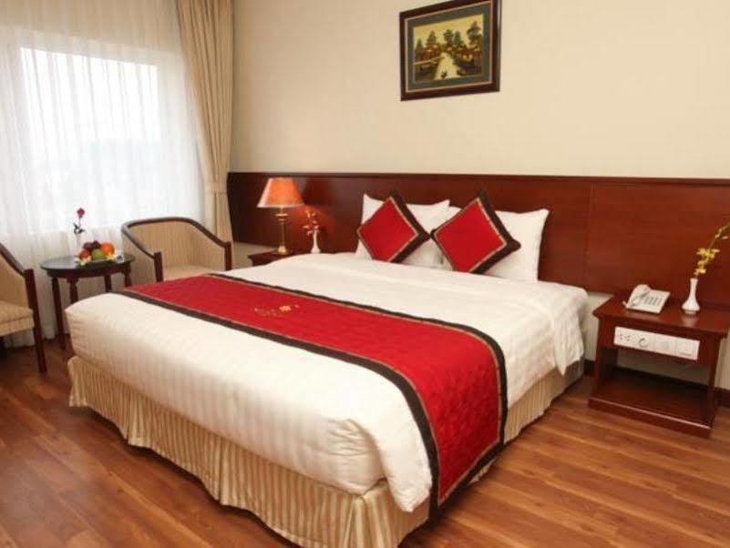 S79 Sunny Hotel 2 Ханой Екстер'єр фото